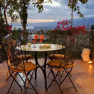 Le Terrazze Del Teatro Greco Holiday home
